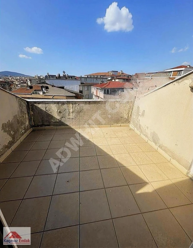 KAÇMAZ EMLAK TAN E-5 ,GARANTİ MERKEZ BİNASI,NEOMARİNE KOMŞU 4+1