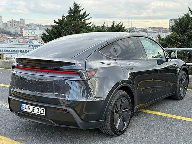 Bİ MOTORS'TAN 2025 TESLA MODEL Y LONG RANGE HATASIZ DÜŞÜK KM