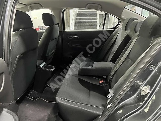 60.000KM+BOYASIZ+GERİ GÖRÜŞ+TABLET+121HP+ŞERİT TKP.+NAVİ+20KDV