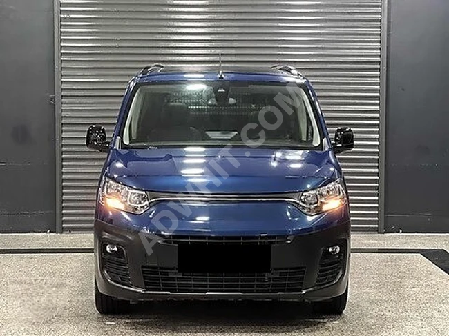 CAMTAVAN+25.000KM+HATASIZ+GERİGRŞ+NAVİ+Ş.TAKİP+CARPLAY+PERDELİK