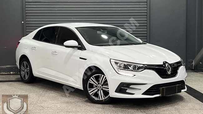 60.000KM+DEĞİŞENSİZ+1BOYA+GENİŞ EKRN+GERİ GÖRÜŞ+HAYALETEKR+20KDV