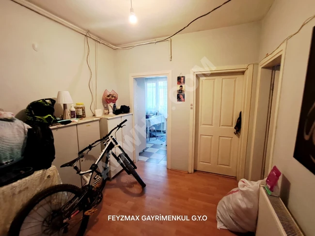 TUZLA KONAŞLI MERKEZDE KOMPLE SATILIK BİNA