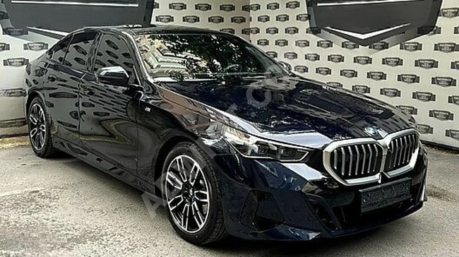 ORAS'DAN 2024 MODEL BMW 520İ M SPORT BOYASIZZ