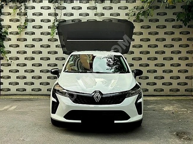 ORASDAN 2025 RENAULT CLİO 1.0 TCE EVOLUTİON ÇELİK JANTLI