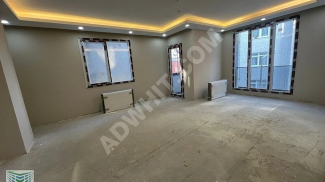 VANEden BAHÇELİEVLER CUMHURİYET MAH METROYA YAKIN SIFIR 3+1