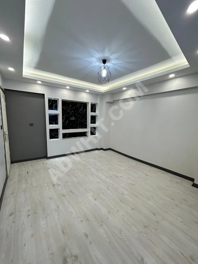 شقة عاجلة للبيع بإسطنبول قرب المترو الجديد بسعر مغري