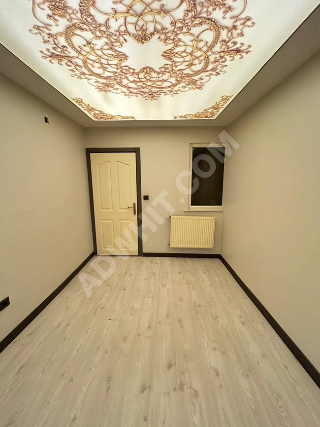 شقة عاجلة للبيع بإسطنبول قرب المترو الجديد بسعر مغري