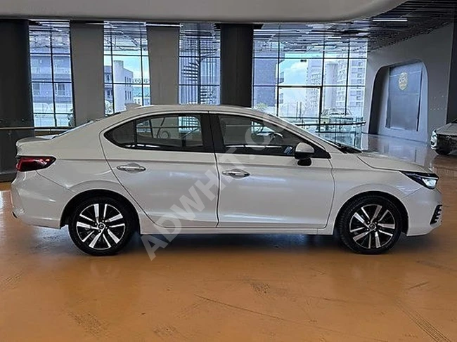 ADİL OTOMOTİVDEN 2022 HONDA CITY DEĞİŞENSİZZ TEMİZ ARAÇ