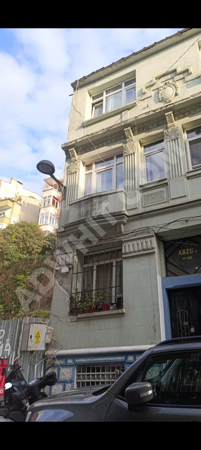 Şisli Harbiyede Osmanbey Metroya 10dk. Esyalı 2+1 Daire