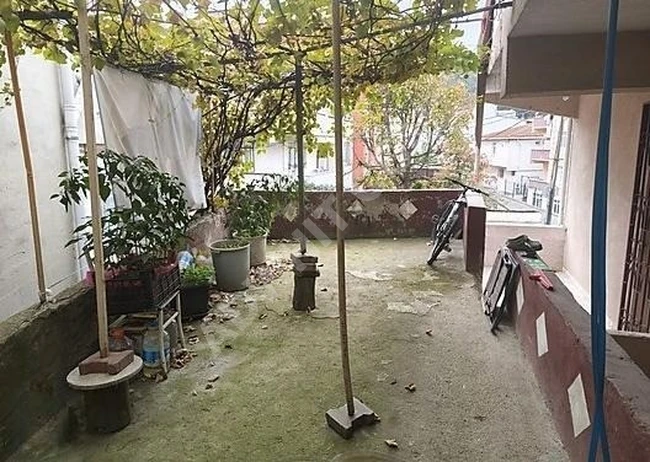Abdurrahmangazi Mahallesinde Satılık 3 Katlı Müstakil Bina