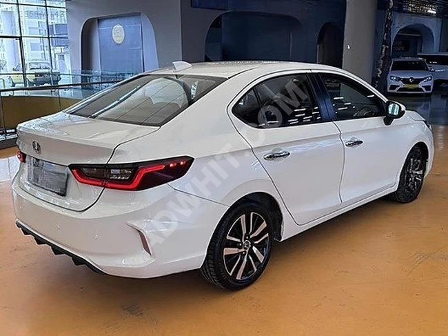 ADİL OTOMOTİVDEN 2022 HONDA CITY DEĞİŞENSİZZ TEMİZ ARAÇ