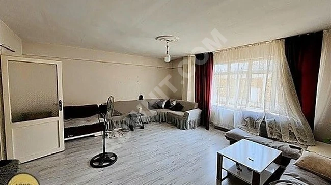 FATİH KARAGÜMRÜK TE STADA KOMŞU SATILIK 3+1 GENİŞ DAİRE