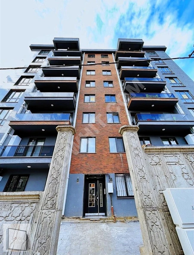 HAVALANINA VE KURTKÖYE YAKIN MESAFEDE ULTRA LÜKS DAİRE