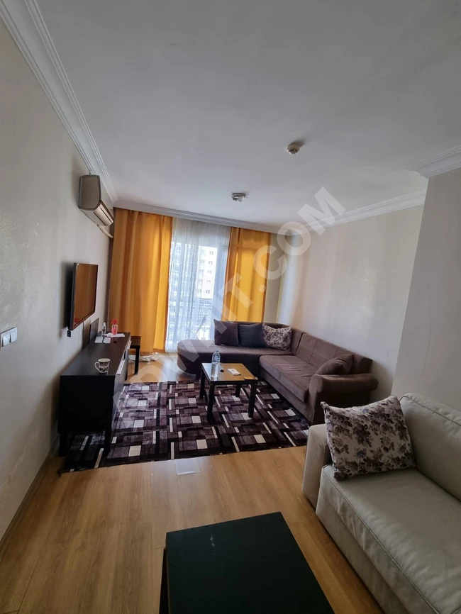 شقة بإطلالة مميزة على المسبح ضمن مجمع أنوفيا 3 في اسطنبول