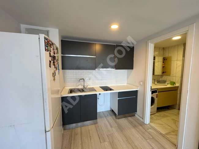 على خط المتروبوس .. شقة غرفة وصالة في اسطنبول