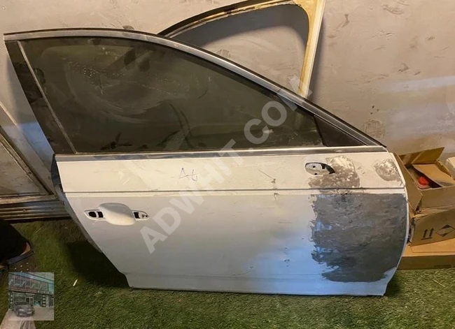 AUDİ A4 SAĞ ÖN KAPI