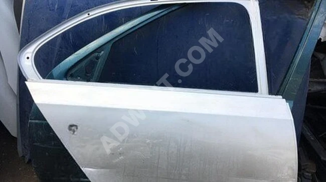 VLKSWAGEN JETTA SAĞ ARKA KAPI