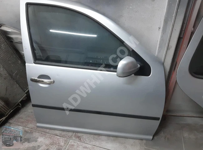 VOLKSWAGEN GOLF 4 SAĞ ÖN KAPI