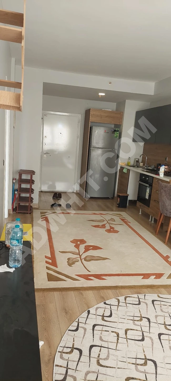 شقة مفروشة للبيع بإسطنبول قرب سيتي سنتر والمترو بسعر مغري