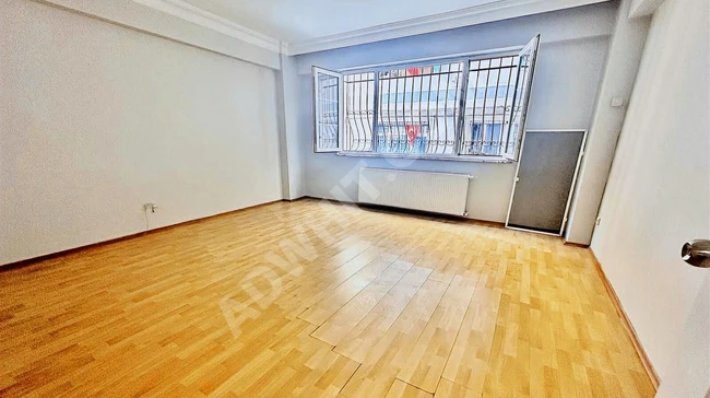 DARCAN SOKAK 3+1. 2004 YILI YAPIMI YABANCI UYGUN