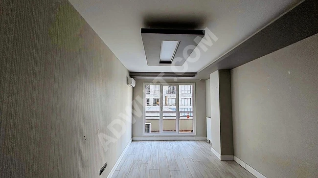 BRAND İSTANBUL'DA BALKONLU TERASLI BÜYÜK TİP BOŞ 1+1 DAİRE