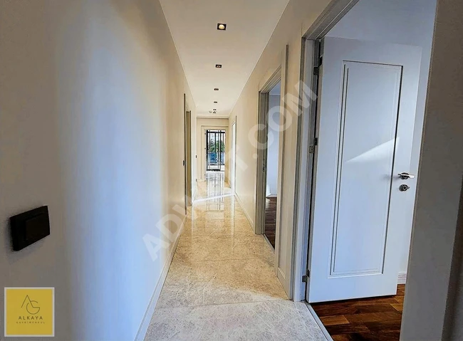 CADDEBOSTAN SAHİLDE SATILIK 4+1 145M²BOŞ DAİRE 2 ARAÇLIK OTOPARK