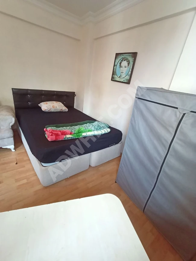 غرفة مفروشة للإيجار في وسط المدينة. شيشلي