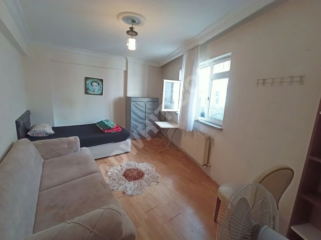 غرفة مفروشة للإيجار في وسط المدينة. شيشلي