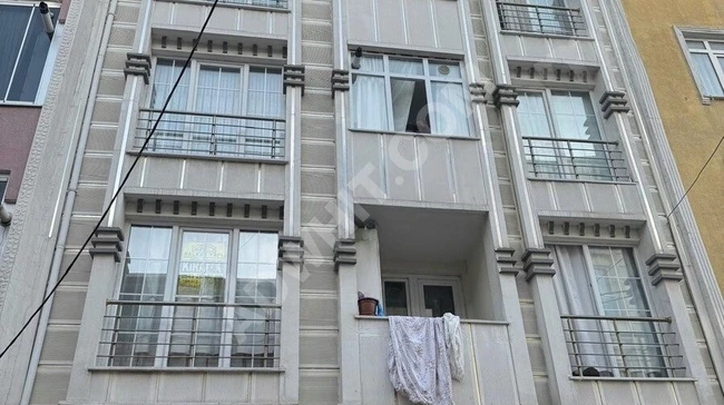 ESENYURT MERKEZ MH MEYDANIN DİBİNDE