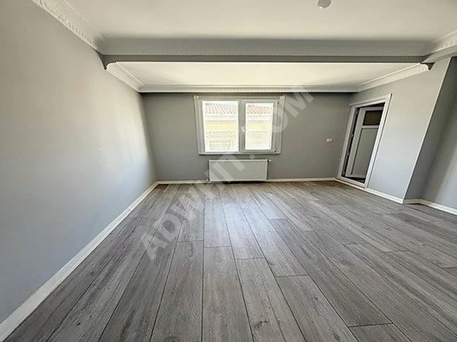 ESENYURT MEHTERÇEŞME MAH'DE 2.KAT ACİL SATILK ÇİFT CEPHE DAİRE