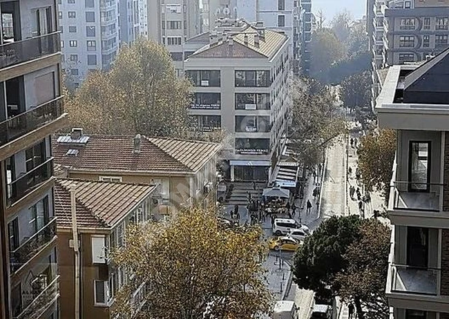 SUADİYE NOTER SOKAK'TA SATILIK 3+1 BALKONLU 105M² NET DAİRE