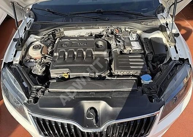 ANINDA KREDİ 2018 SKODA SÜPERB İÇİ BEJ HAFIZALI KOLTUK