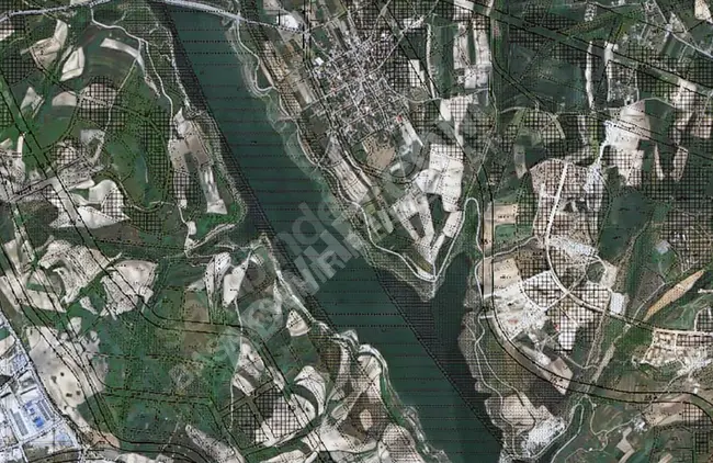 أرض للبيع في سازلي بوسنا (قطعة واحدة )