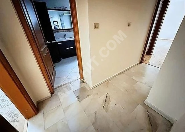 ALKAYA'DAN GÖZTEPE TÜTÜNCÜ M.EFENDİ'DE 140 m² NET 4+1 BOŞ DAİRE