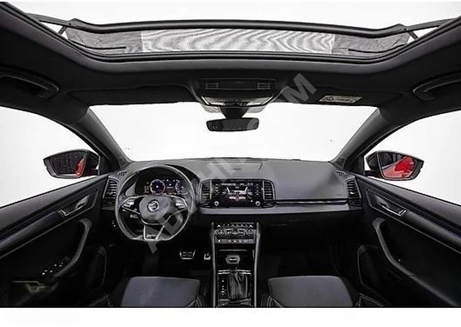 GNC MOTORS SKODA KAROQ SPORTLİNE 2023 HATASIZ KIRMIZI CAM TAVAN
