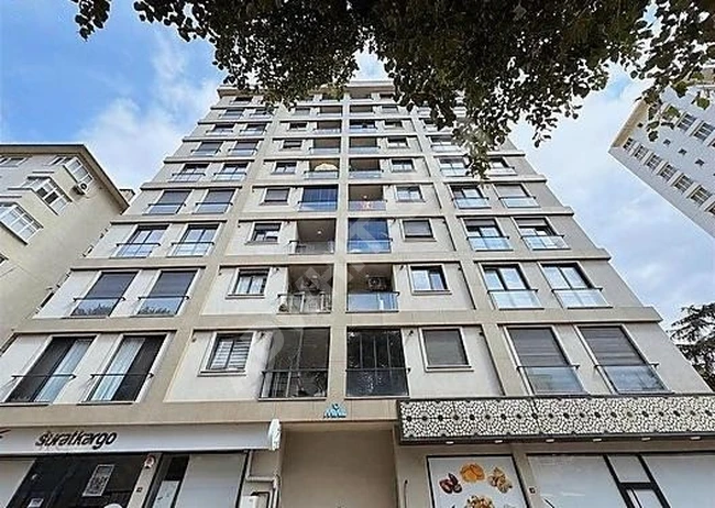 BOSTANCI SAHİL VE MARMARAY YAKINI SATILIK GENİŞ 3+1 BOŞ DAİRE