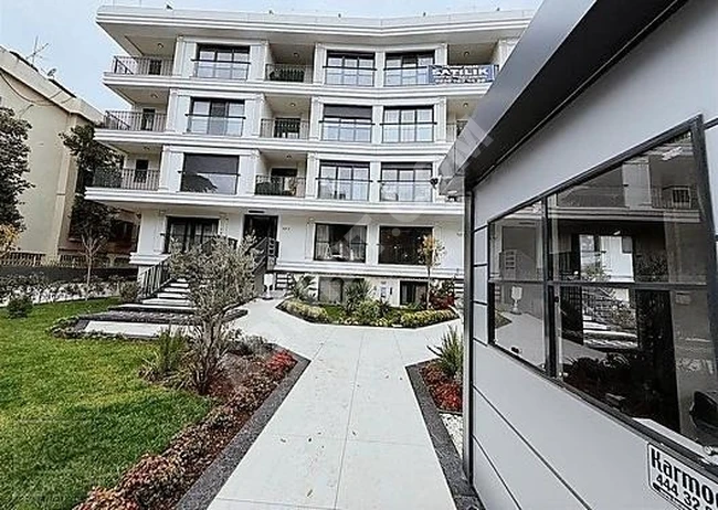 CADDEBOSTAN SAHİL'DE SATILIK 3+1 SIFIR BOŞ DAİRE YALI PARSELİNDE