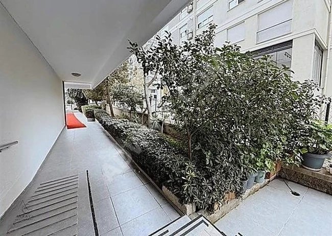 ALKAYA'DAN GÖZTEPE TÜTÜNCÜ M.EFENDİ'DE 140 m² NET 4+1 BOŞ DAİRE
