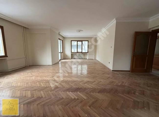 ALKAYA'DAN GÖZTEPE TÜTÜNCÜ M.EFENDİ'DE 140 m² NET 4+1 BOŞ DAİRE