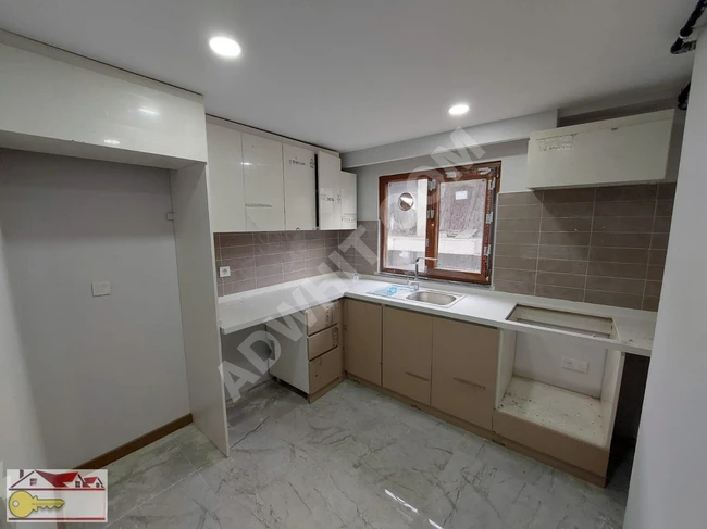 MUCİZE EMLAK'TAN BAHÇELİEVLERDE YENİ OTOPARKLI SATILIK 2+1 DAİRE