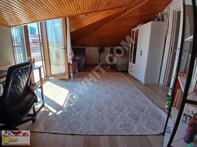 KİRAZLI METRO DURAĞINA GENÇ BİNADA 2 DAKİKA MESAFEDE DUBLEKS