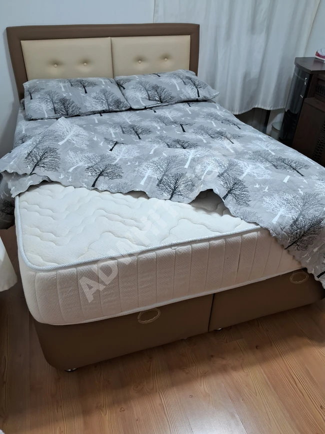 سرير مزدوج بيج 