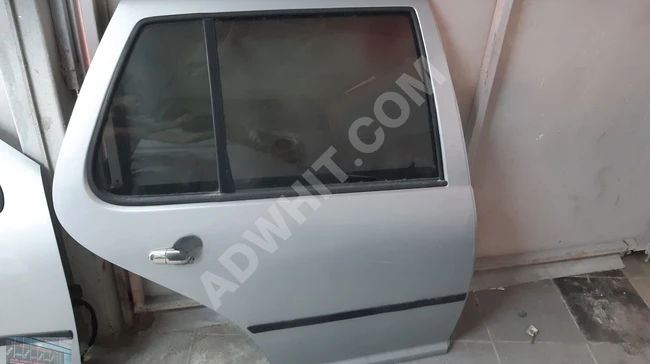 VOLKSWAGEN GOLF 4 SAĞ ARKA KAPI