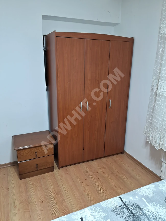 خزانة ملابس ثلاثية 