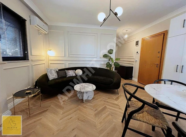 SUADİYE'DE EŞYALI KİRALIK 2+1 YENİ DAİRE ARA KATTA MARMARAYA 5DK