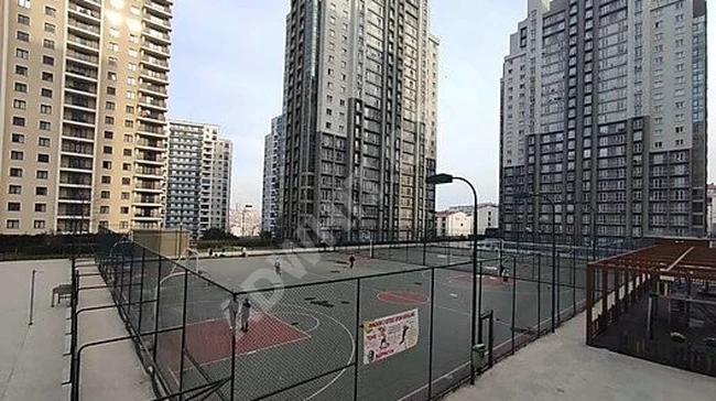 FULL DONANIMLI SİTEDE HAVUZ CEPHE KİRALIK 3+1