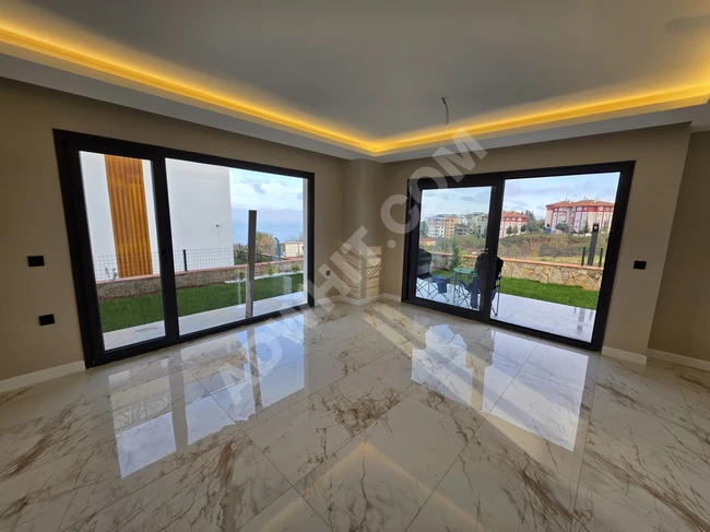 BOSTANCI'DA MERKEZİ KONUMDA 4+1 LÜKS VİLLA