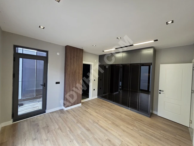 EMSALSIZ SATILIK LUX DAIRE YALINCAKTA