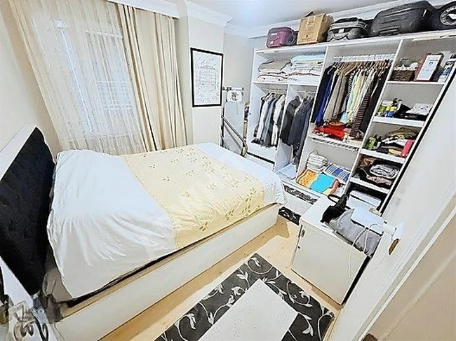 =ADRES=KARADOLAPTA MERKEZİ KONUMLU 3.KAT ASANSÖRLÜ SATILIK 2+1