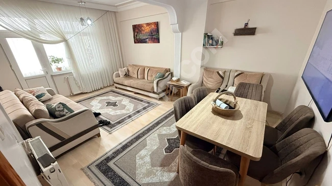 =ADRES= 50.YIL E CADDE VE ULAŞIM YANI 2.KAT 90m² ARSA TAPULU 2+1